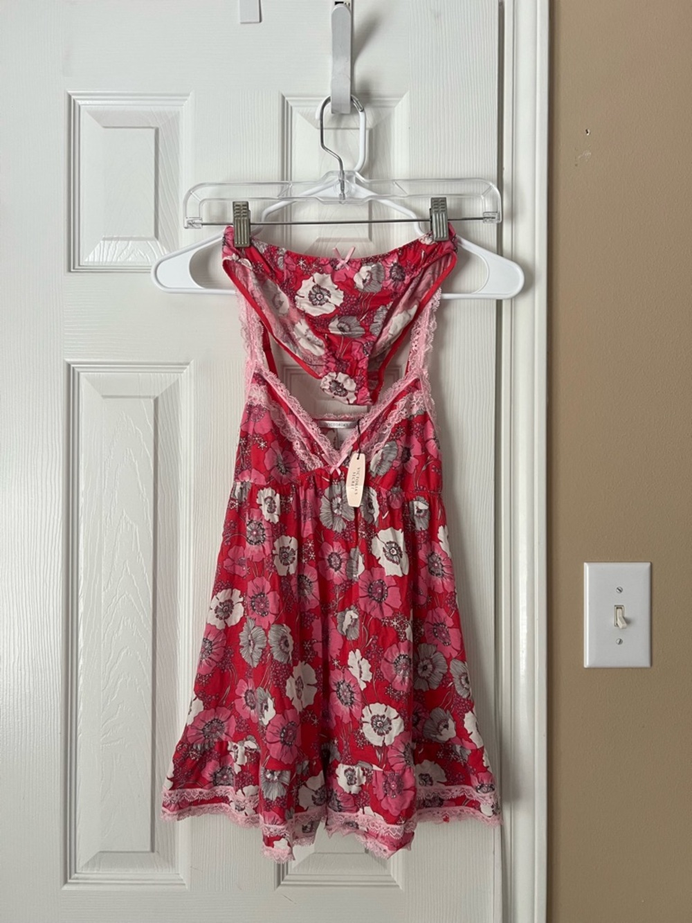 Victoria's Secret 2 Piece Set Pink and Red Floral Lace-Trim